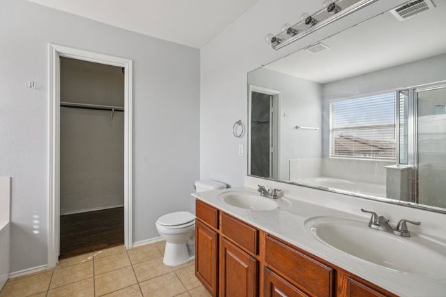 13413 Lismore Ln, House other with 4 bedrooms, 3 bathrooms and 4 parking in Pflugerville TX | Image 19