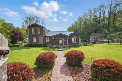 11316 Boggs Hollow Rd, Pound, VA, 24279-5440 | Card Image