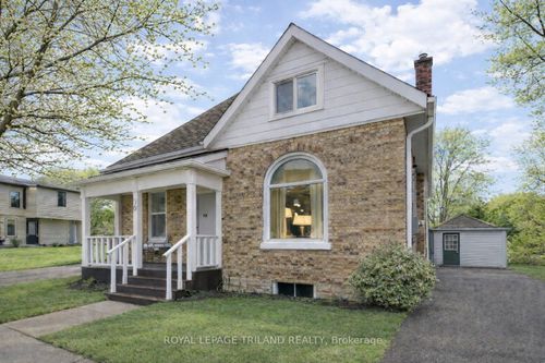 30 Malakoff St, Saint Thomas, ON, N5P1L7 | Card Image