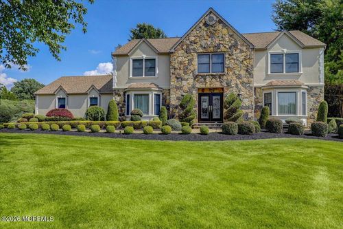 6 Woodhollow Dr, Holmdel, NJ, 07733-1663 | Card Image
