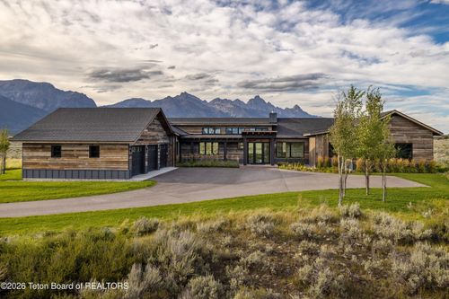 7450 Orourke Way, Jackson, WY, 83001-9338 | Card Image