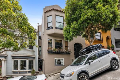 a-19 Alpine Ter, San Francisco, CA, 94117-3110 | Card Image