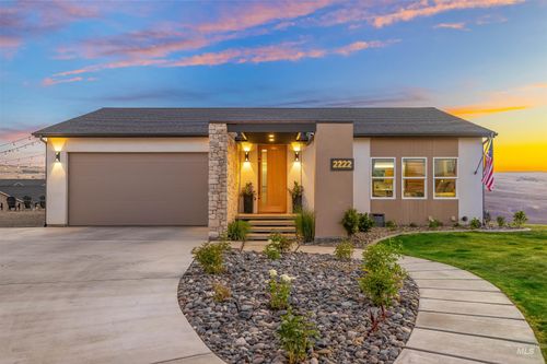 2222 Deer Pointe Dr, Clarkston, WA, 99403-5005 | Card Image