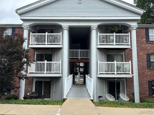 j-1935 Marine Terrace Drive, Maryland Heights, MO, 63146 | Card Image