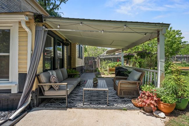 View of patio / terrace featuring outdoor lounge area | Image 35