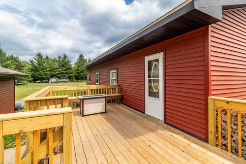 422 E 221st St, Clearwater, MN, 55320-1200 | Card Image