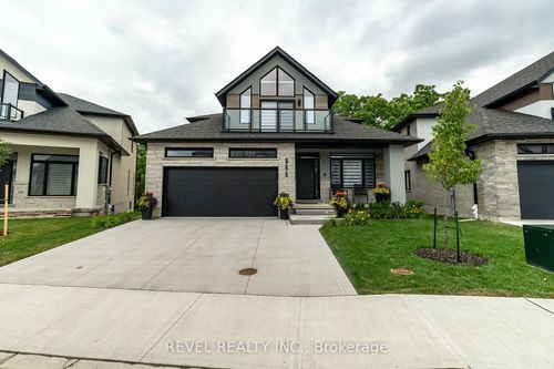 13-955 Stonecliffe Walk, Kitchener, ON, N2P0K5 | Card Image