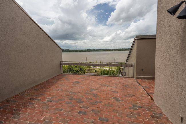 APT-2 - 335 Riverbluff Pl, Condo with 2 bedrooms, 3 bathrooms and null parking in Memphis TN | Image 25