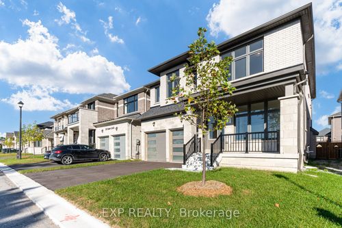 40 Joiner Cir, Whitchurch-Stouffville, ON, L4A4W9 | Card Image