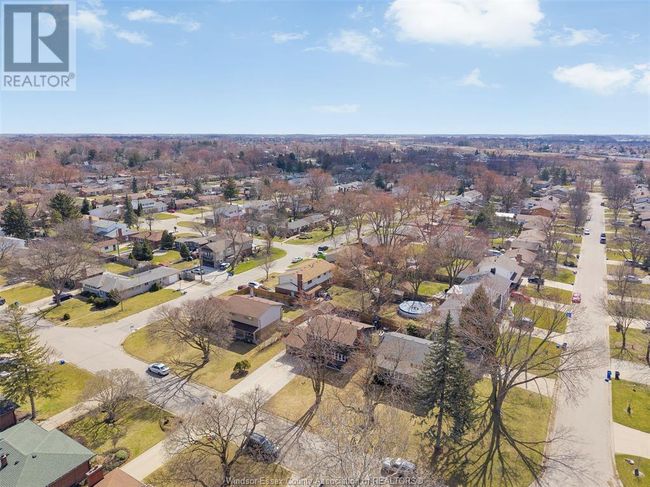 1565 Villa Maria Blvd S, House other with 4 bedrooms, 2 bathrooms and null parking in Windsor ON | Image 21