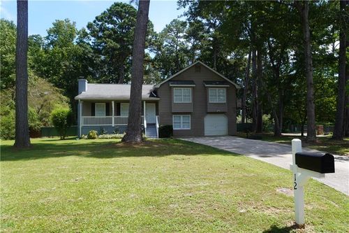 12 Northside Ave, Dallas, GA, 30157-6372 | Card Image