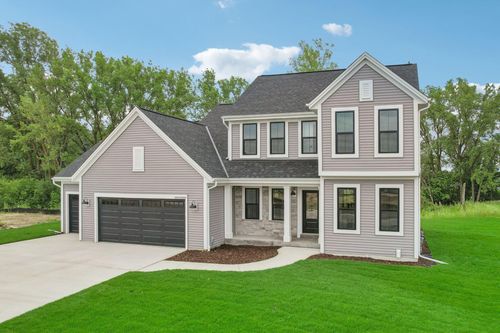 2512343 Valleyview Ln, Pewaukee, WI, 53072 | Card Image