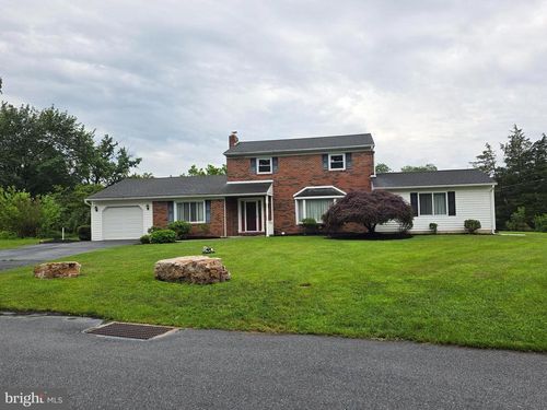 7005 Terrann Dr, HARRISBURG, PA, 17112-8990 | Card Image