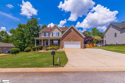 104 Laughing Tree Ct, Fountain Inn, SC, 29644-8636 | Card Image