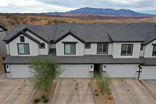 3283 E Labyrinth Point Cir, Washington, UT, 84780-3633 | Card Image