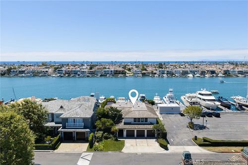 2572 Bayshore Dr, Newport Beach, CA, 92663 | Card Image