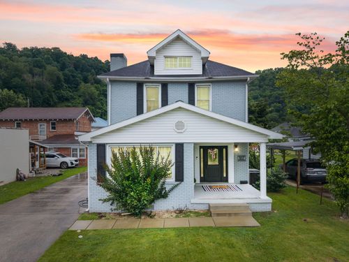 305 Euclid Ave, Paintsville, KY, 41240-1169 | Card Image