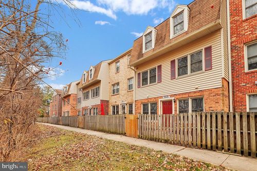 17-7849 Coddle Harbor Ln, POTOMAC, MD, 20854-3254 | Card Image