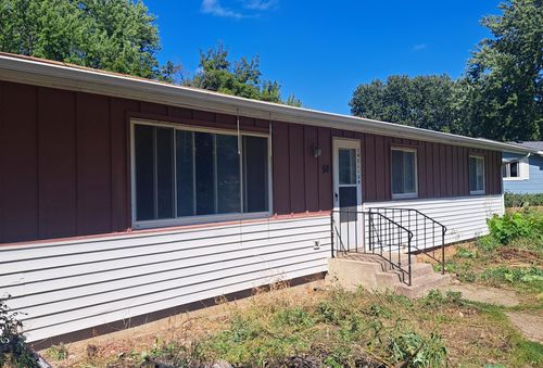 50 Jefferson Dr, Northfield, MN, 55057-3102 | Card Image