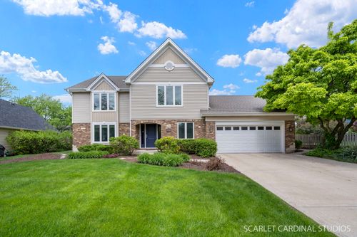 2010 Canterbury Pl, Wheaton, IL, 60189-8114 | Card Image
