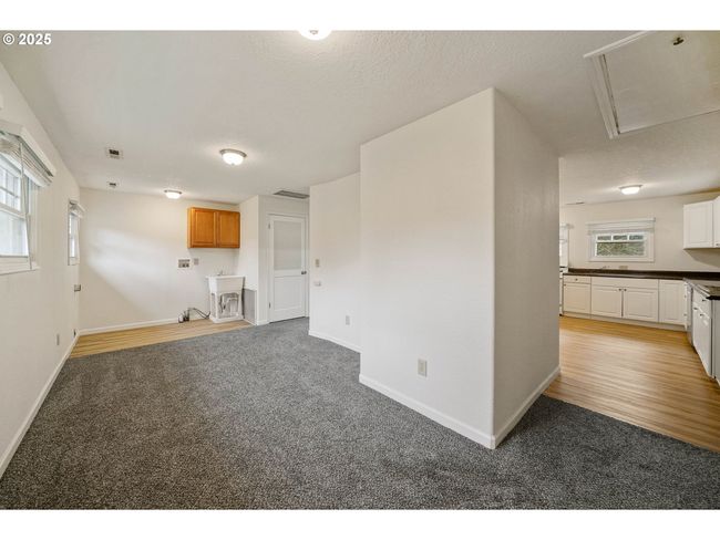 11224 Summit Loop Se, House other with 6 bedrooms, 6 bathrooms and 3 parking in Turner OR | Image 25