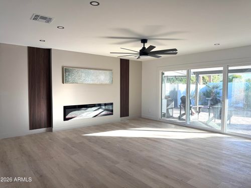 7761 E Chaparral Rd, Scottsdale, AZ, 85250-7717 | Card Image