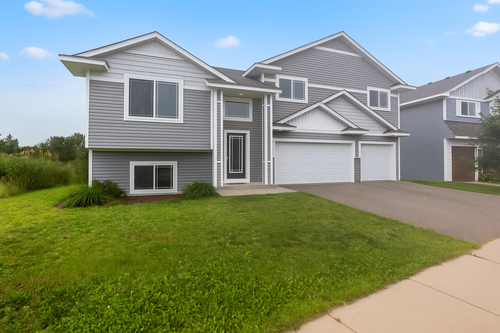 937 Holton Ave, Brainerd, MN, 56401-6321 | Card Image