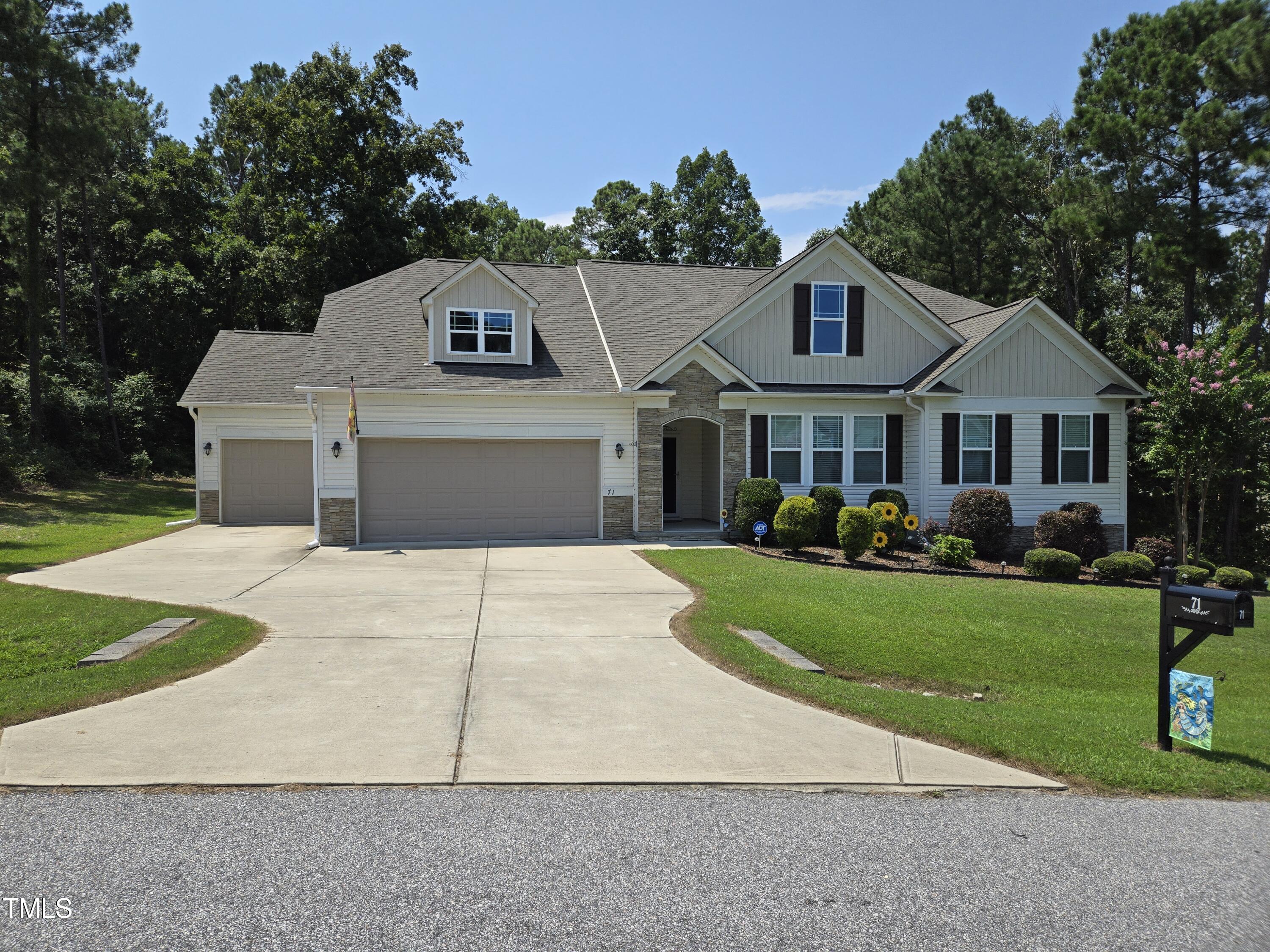 Bethany Cir, Angier, NC 27501