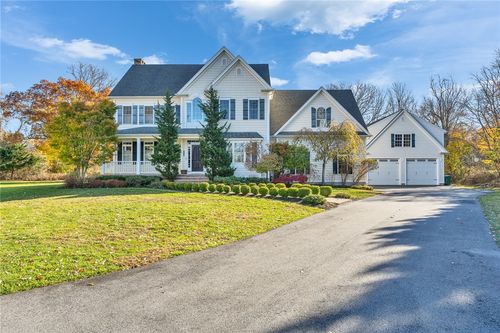 25 Asylum Rd, Warren, RI, 02885-1716 | Card Image