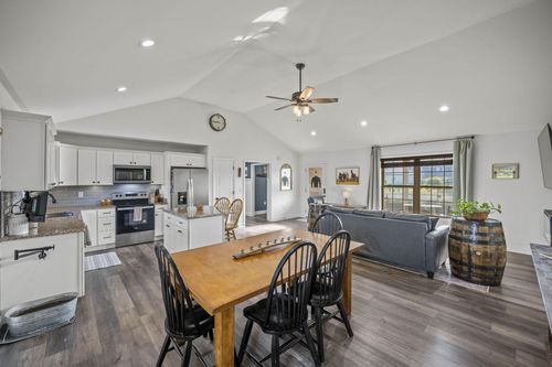 192 Page Dr, Richmond, KY, 40475-7585 | Card Image