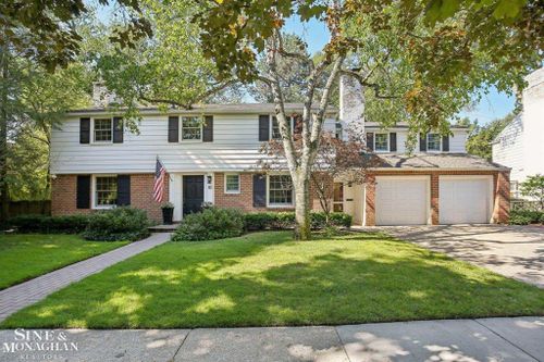 61 Muskoka Road, Grosse Pointe Farms, MI, 48236 | Card Image