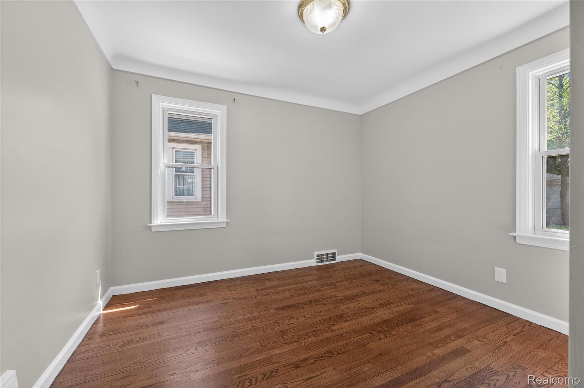 Residential in Grosse Pointe Woods