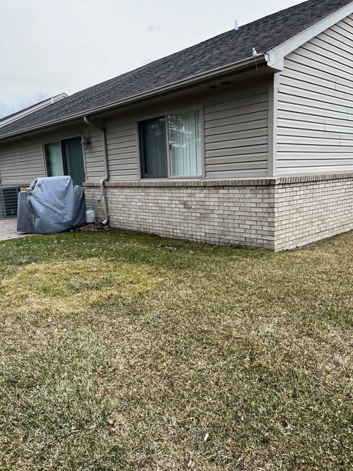 16123 Blue Spruce Drive, Clinton Charter Township, MI, 48035 | Card Image