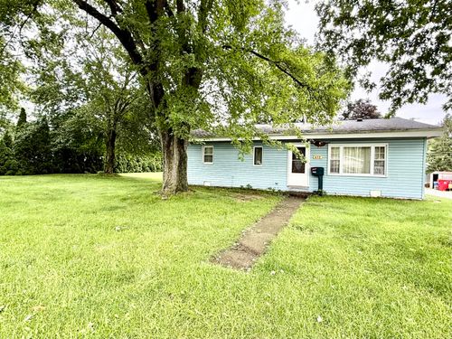 612 S West St, Winamac, IN, 46996-1615 | Card Image