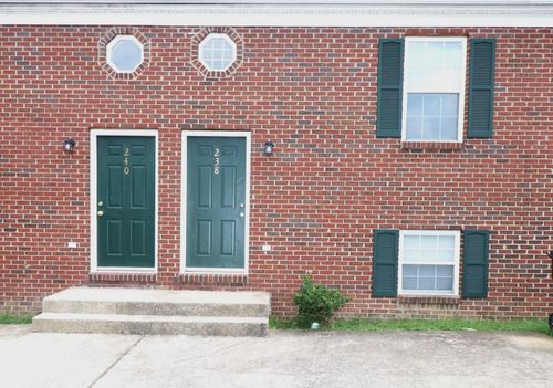 238 Lakeview Dr, Nicholasville, KY, 40356-2708 | Card Image