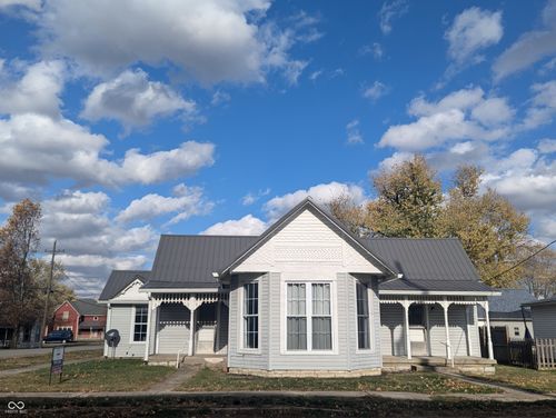 202 E Franklin St, Saint Paul, IN, 47272-9443 | Card Image