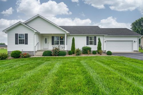 137 Sundown Dr, Russellville, KY, 42276-8567 | Card Image