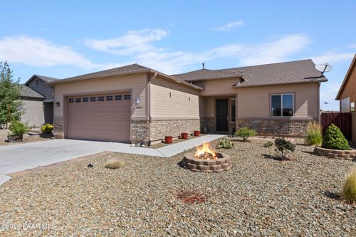 6200 E Beecher Loop, Prescott Valley, AZ, 86314-6773 | Card Image