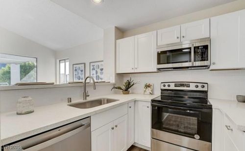 0-5600 Orchard Ln, Las Vegas, NV, 89110-4976 | Card Image