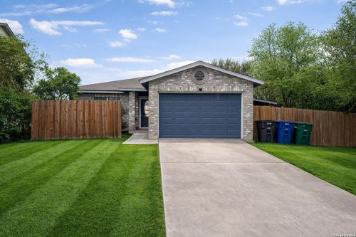 5610 Summer Fest Dr, San Antonio, TX, 78244-4203 | Card Image