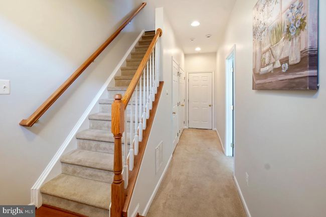 42812 Smallwood Ter, Townhouse with 3 bedrooms, 4 bathrooms and null parking in CHANTILLY VA | Image 4