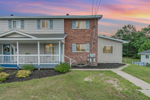 9809 Minnesota St, Oscoda, MI, 48750 | Card Image