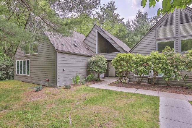 1909 - 260 River Run, Condo with 1 bedrooms, 1 bathrooms and null parking in Sapphire NC | Image 31