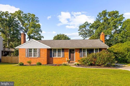 8028 Woodholme Cir, PASADENA, MD, 21122-1018 | Card Image