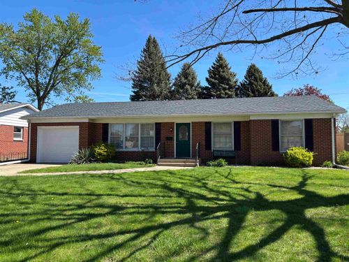 2517 Rock St, Peru, IL, 61354-1348 | Card Image