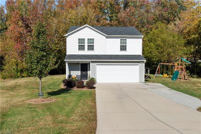 151 Old Walnut Lane, House other with 3 bedrooms, 2 bathrooms and null parking in Lexington NC | Image 3