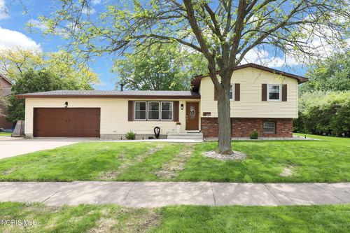 1443 Rosewood Dr, Bowling Green, OH, 43402-1456 | Card Image