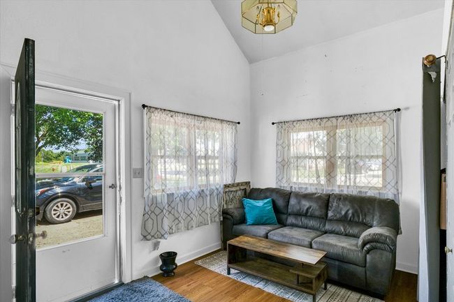 313 E Oliver St, House other with 1 bedrooms, 1 bathrooms and 2 parking in Mansfield IL | Image 5