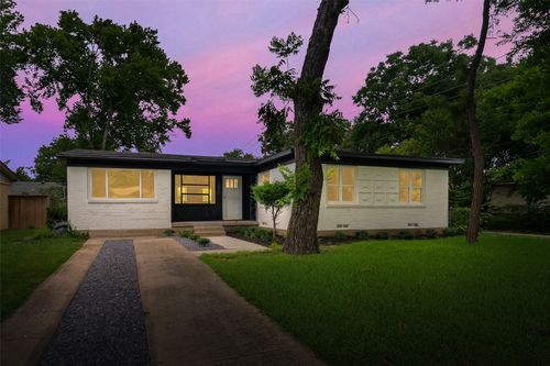10877 Mandalay Dr, Dallas, TX, 75228-2418 | Card Image