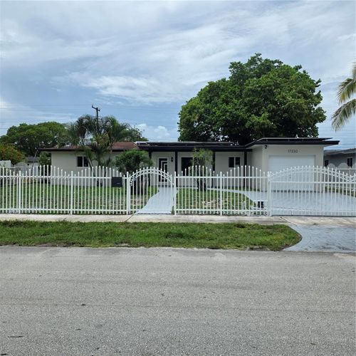 17330 Nw 46th Ave, Miami Gardens, FL, 33055 | Card Image